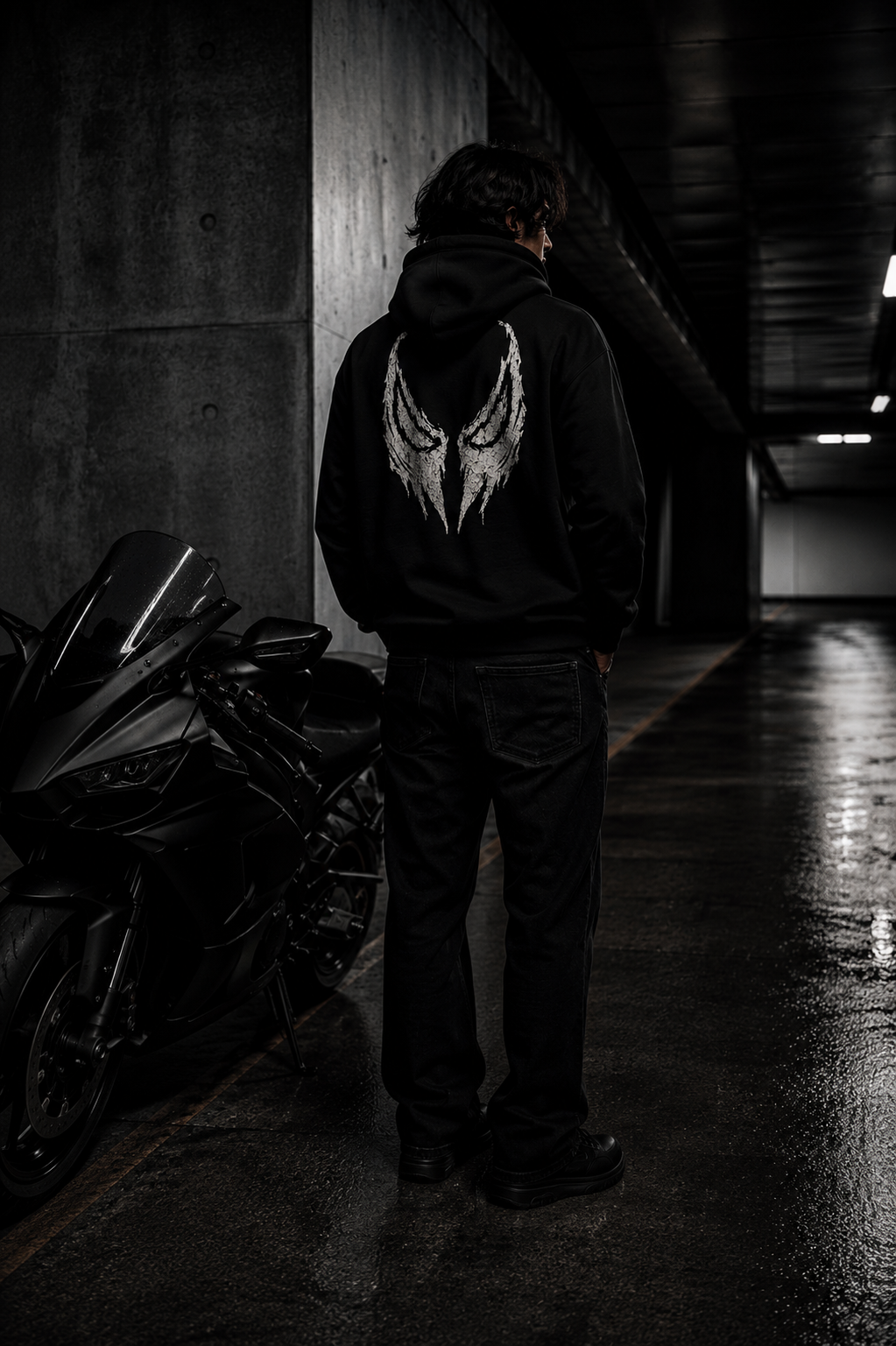 WINGS HOODIE